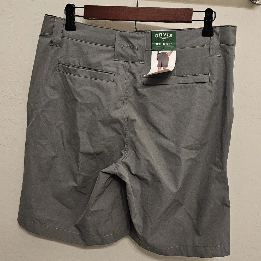 Orvis Men's Gray Lightweight Hybrid Shorts
